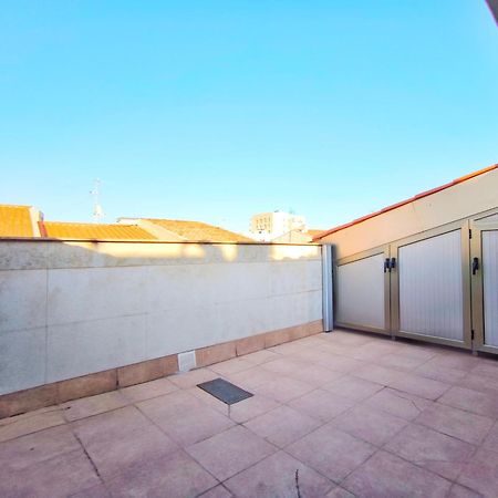 Moderno Apartamento Duplex En Terrassa Centro Exterior foto