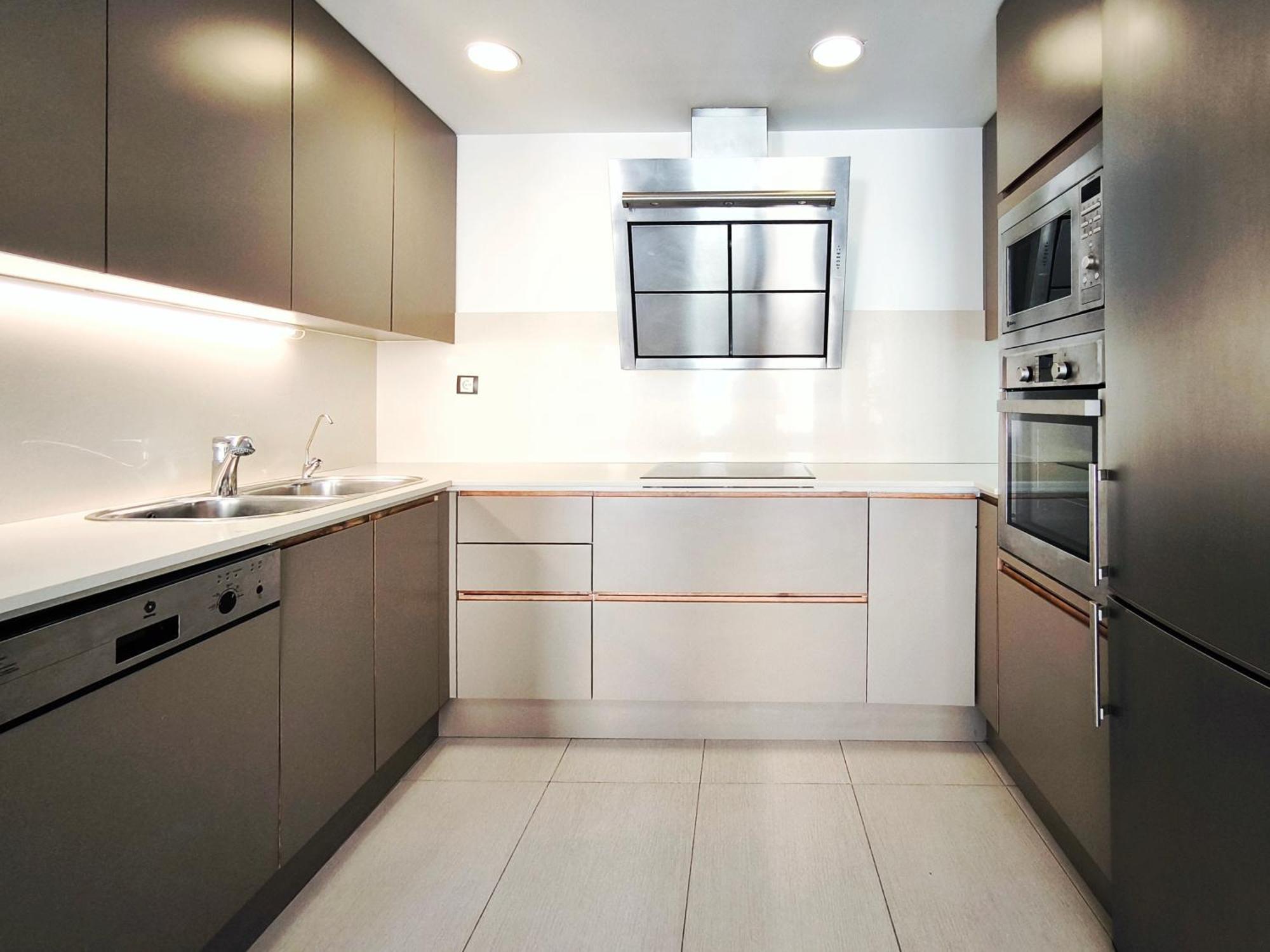 Moderno Apartamento Duplex En Terrassa Centro Exterior foto
