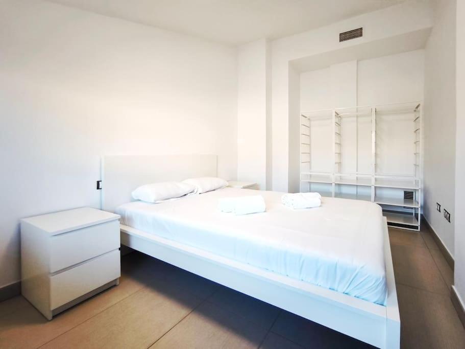 Moderno Apartamento Duplex En Terrassa Centro Exterior foto