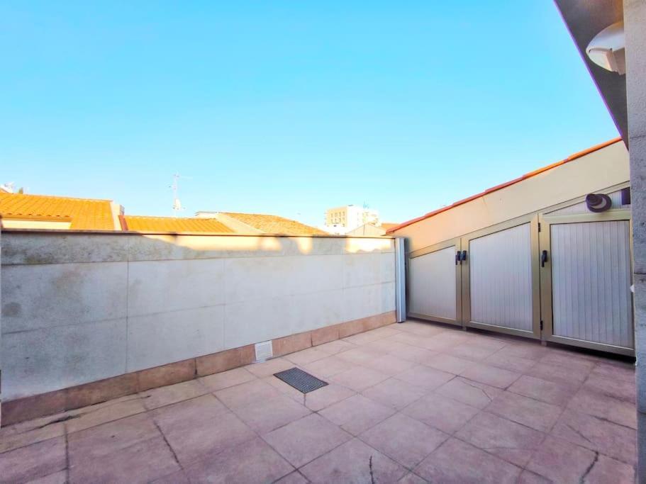 Moderno Apartamento Duplex En Terrassa Centro Exterior foto